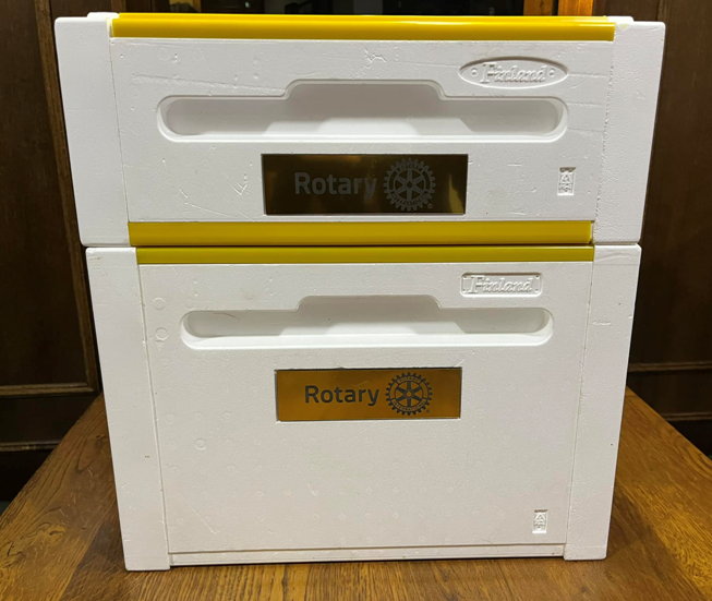 bee3